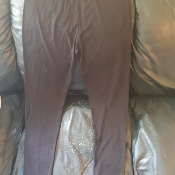 Purple Puddle plus size basic black leggings - Picture 2 of 2